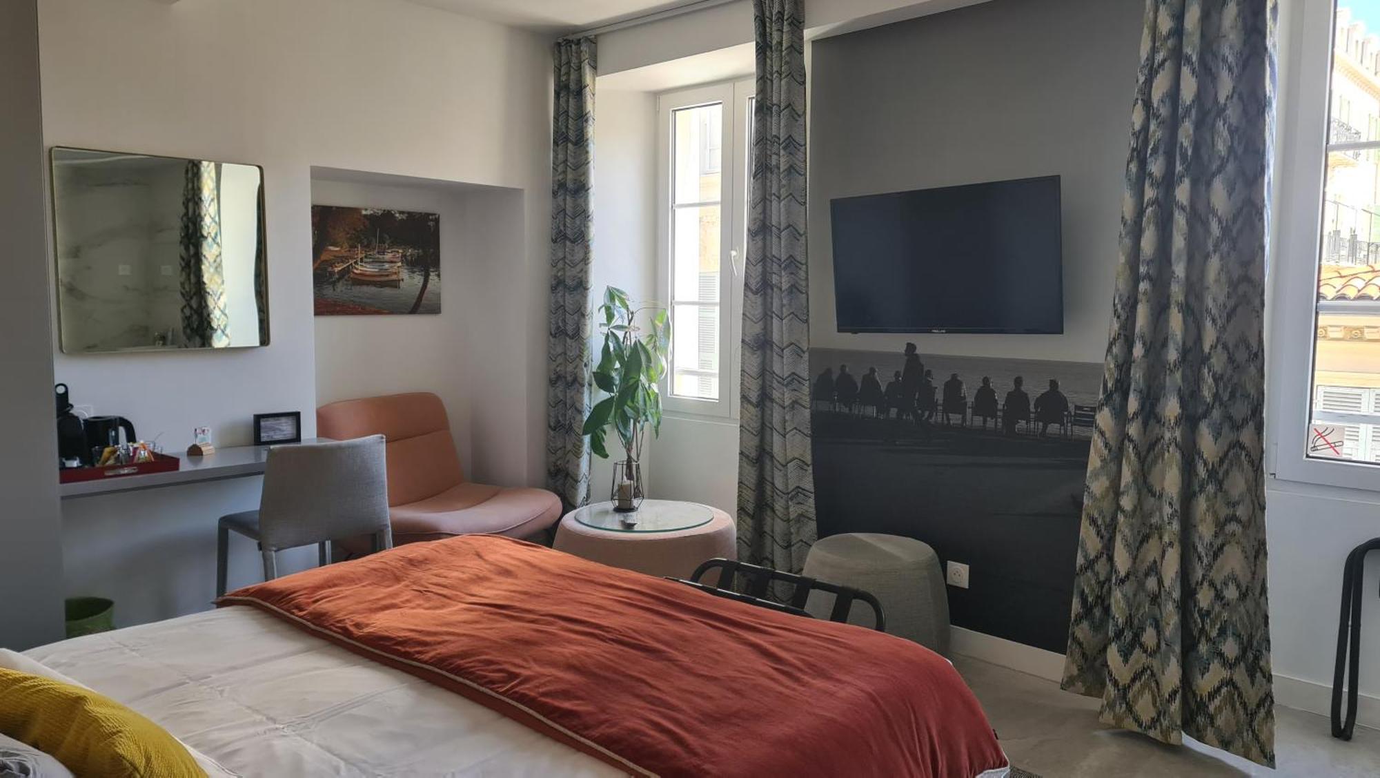 Le Petit Trianon Et Le Charme Des Suites Nice Exteriér fotografie