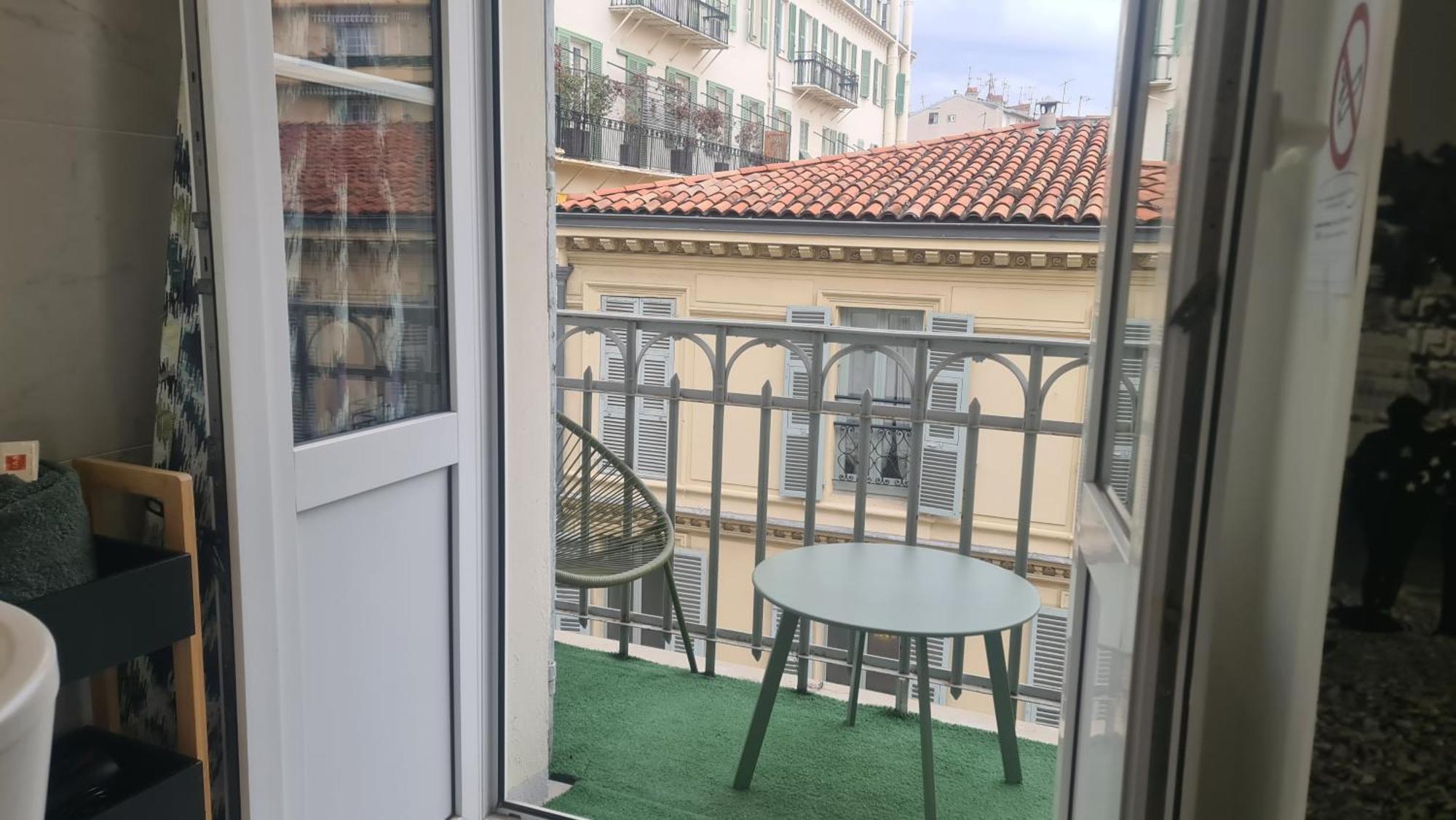 Le Petit Trianon Et Le Charme Des Suites Nice Exteriér fotografie